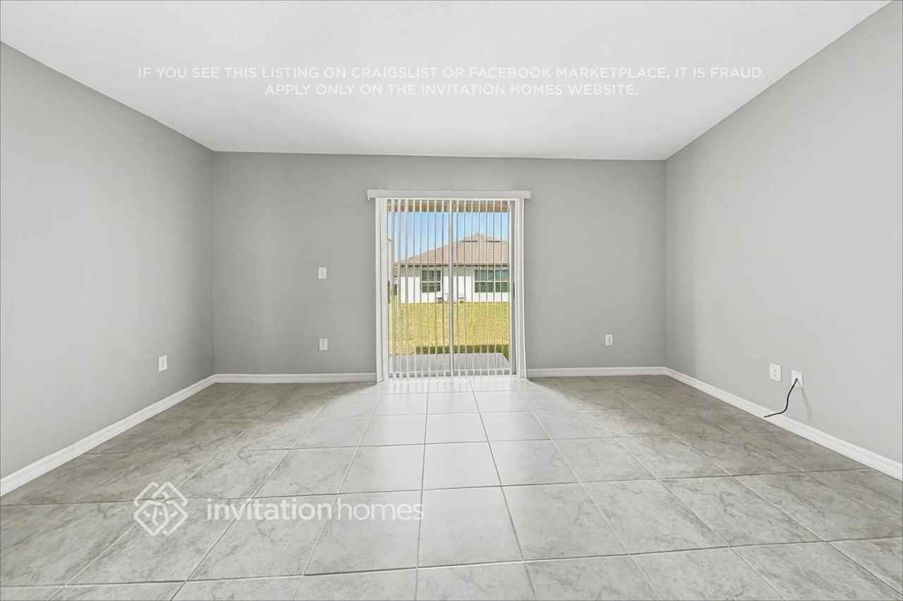 1569 Blue Rose Dr - Photo 5 of 19