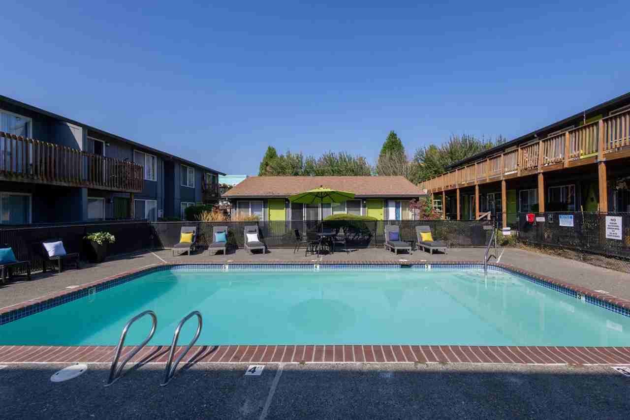 Moreland Place Apartments - Photo 7 of 25