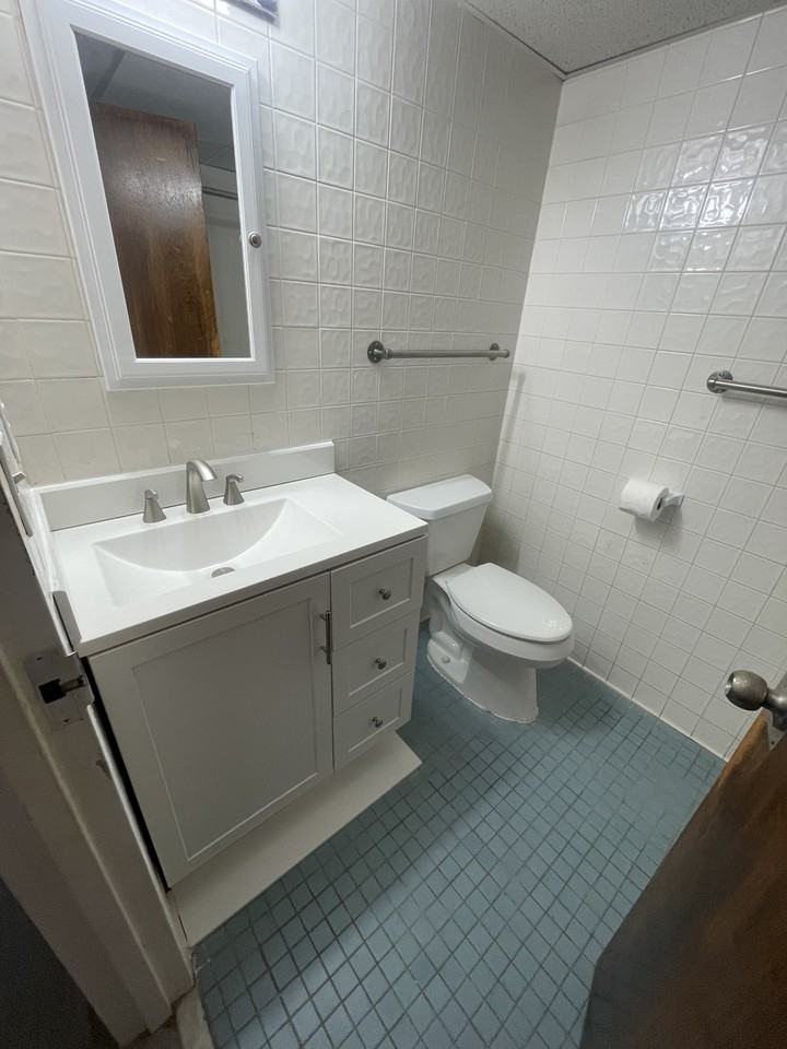 310 Plum St #8 - Photo 4 of 9