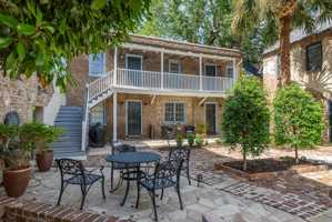 featured image of 46 Queen St #B