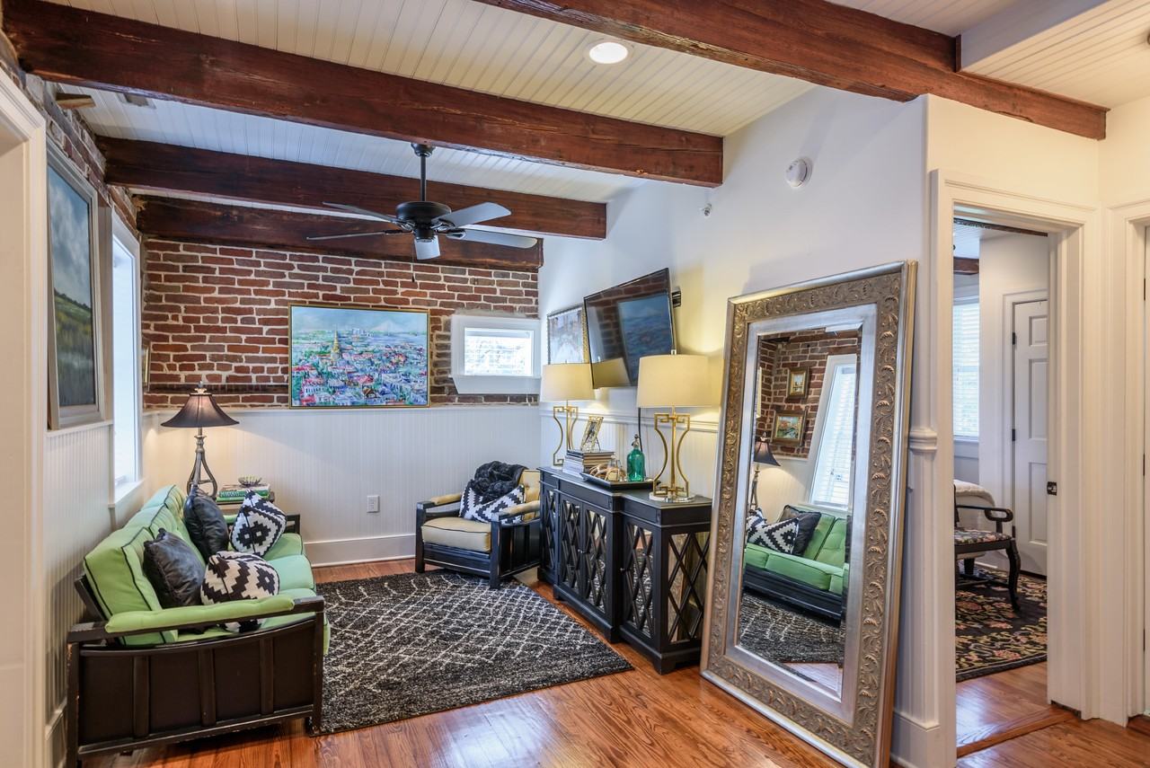 46 Queen St #B - Photo 6 of 22