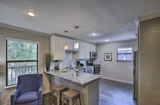 2211 Blodgett St #3 - Photo 1 of 1