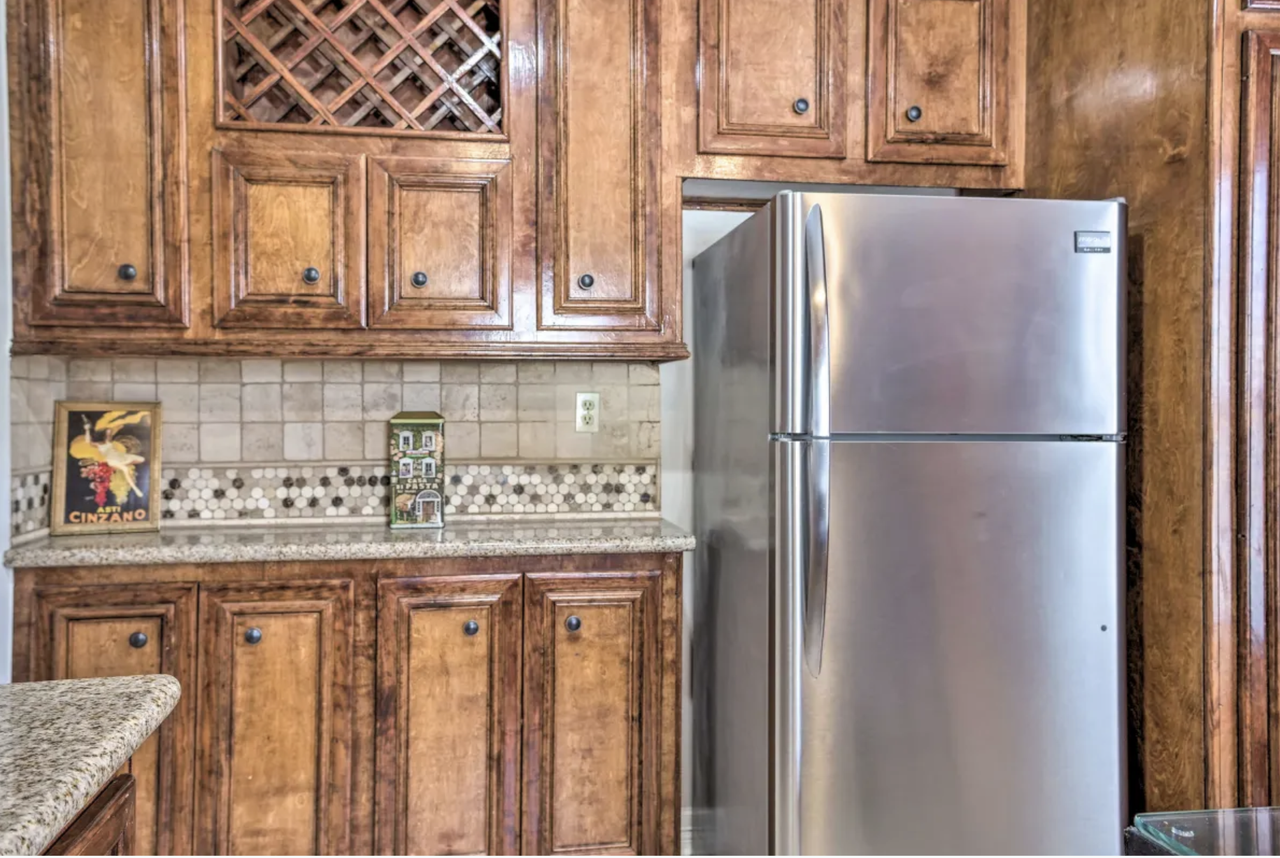 2406 Arbor St #UP - Photo 4 of 24