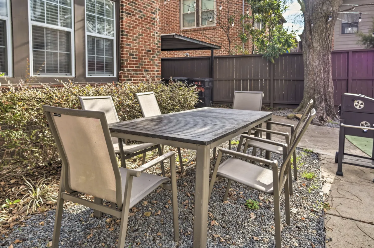 2406 Arbor St #UP - Photo 6 of 24