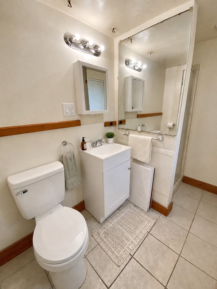 415 14th St #REAR - Photo 7 of 8