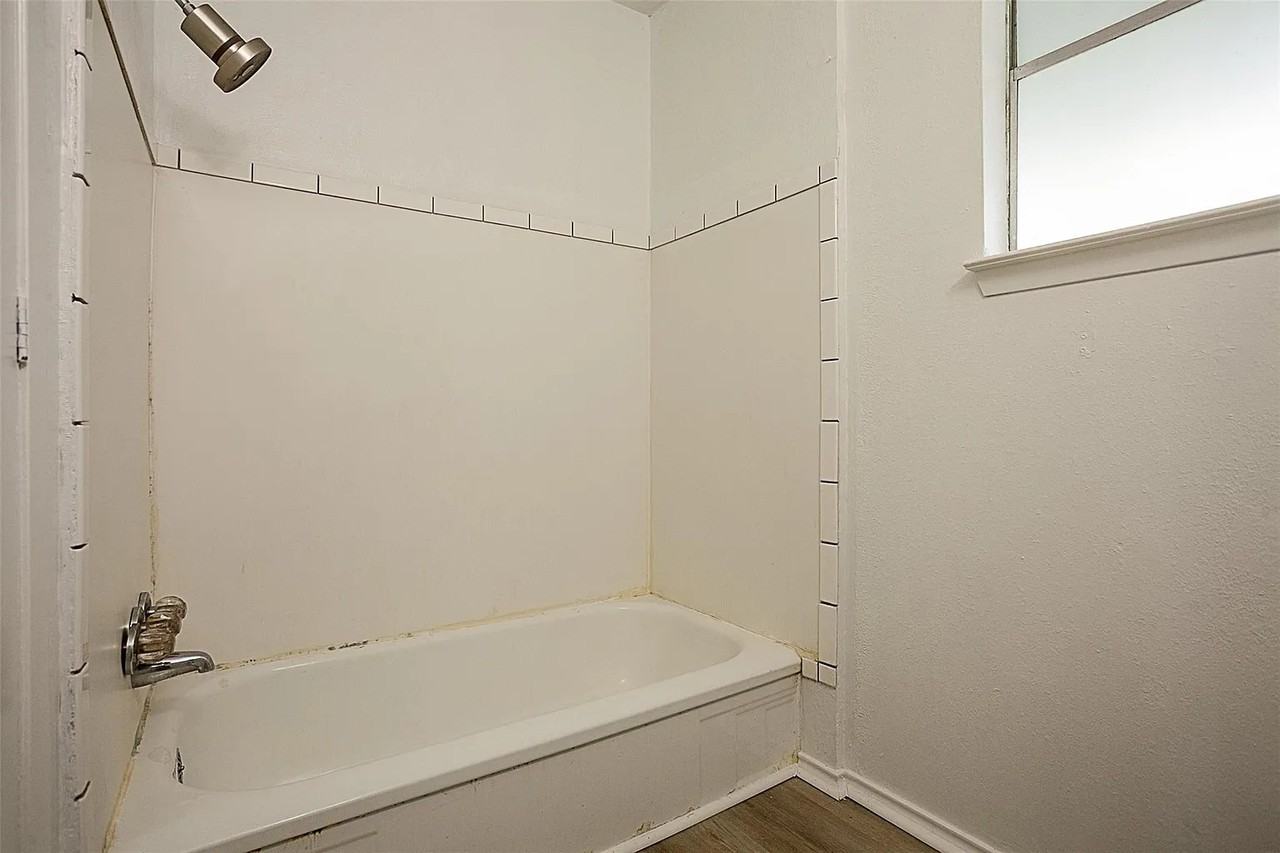 565 25th St - Photo 7 of 12