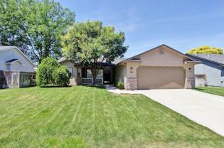 705 Spruce Creek Dr - Photo 1 of 1