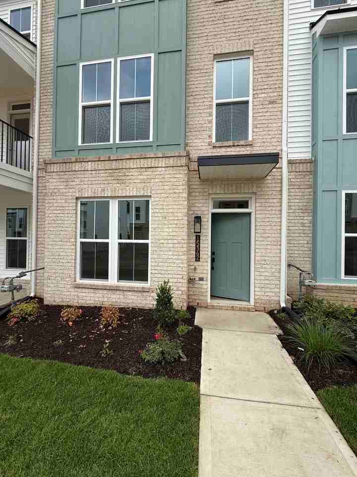 15342 Oasis Sun Aly #1 - Photo 2 of 19