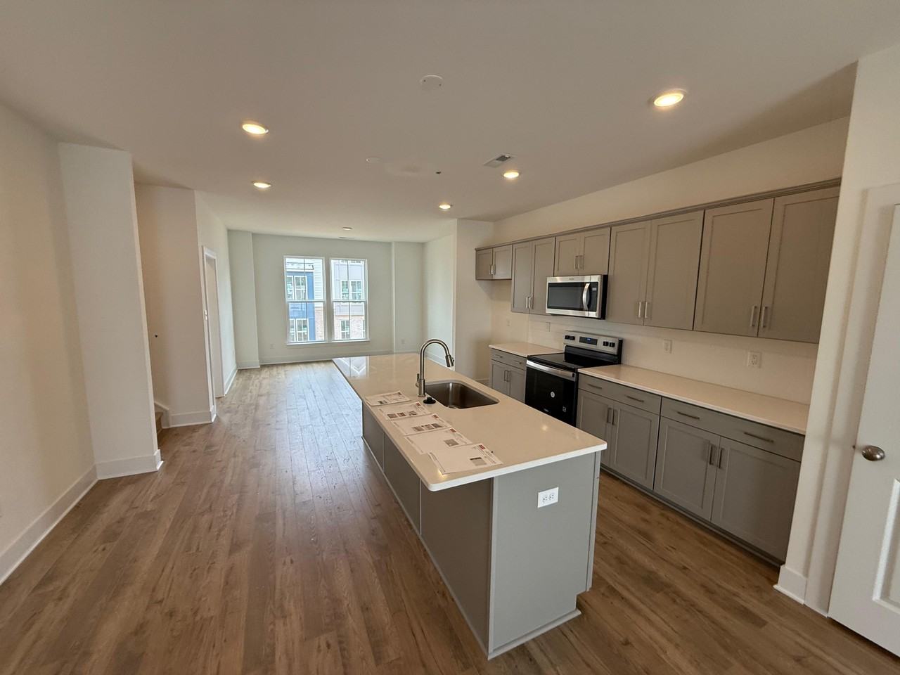 15342 Oasis Sun Aly #1 - Photo 7 of 19