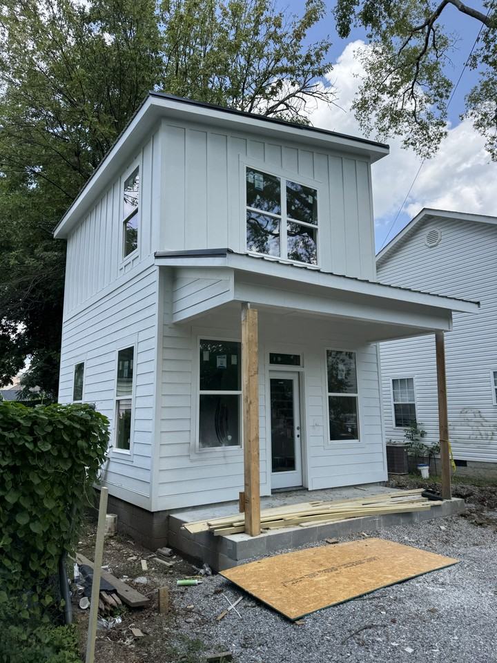 505 S Lyerly St - Photo 4 of 10