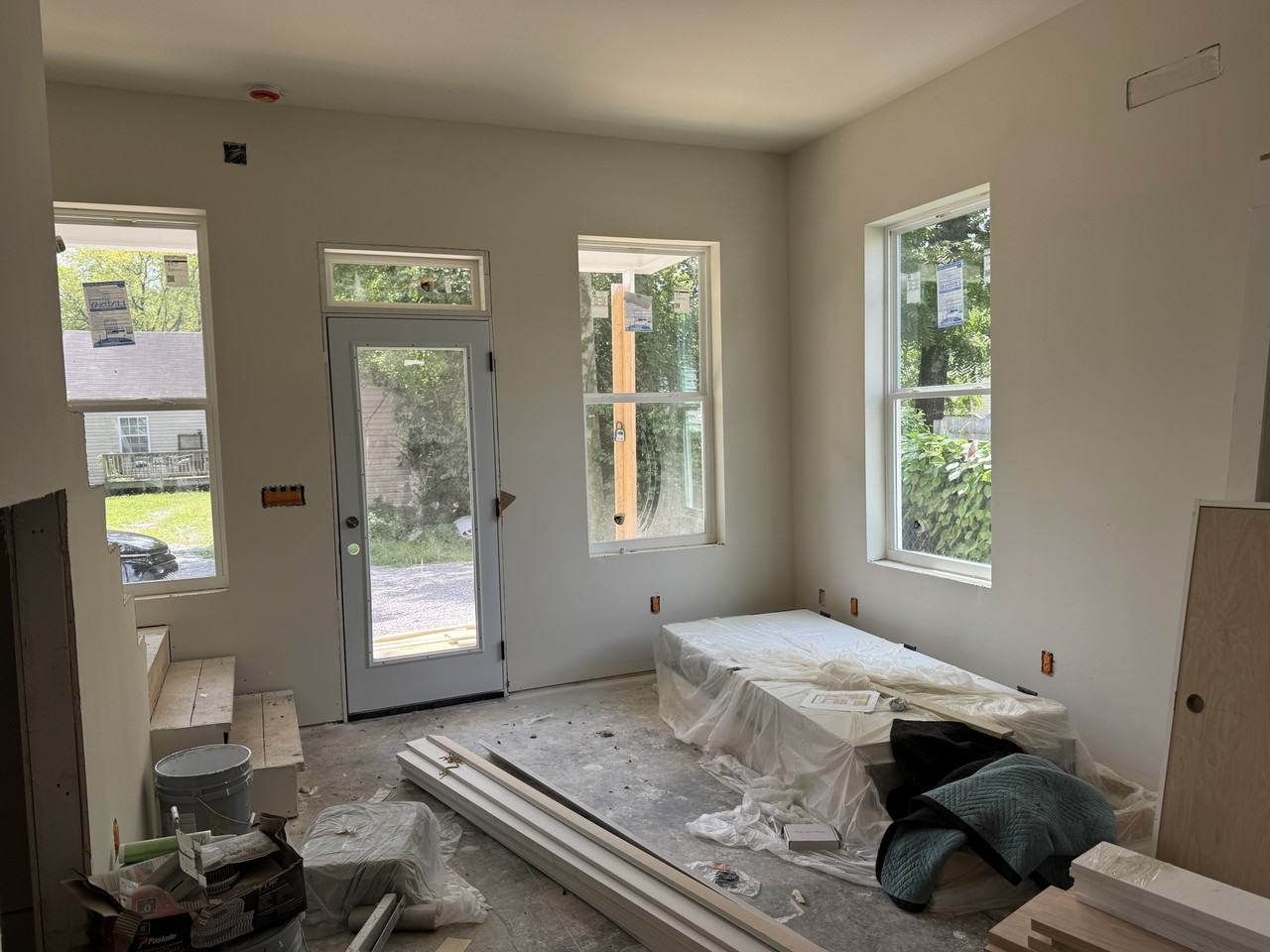 505 S Lyerly St - Photo 6 of 10