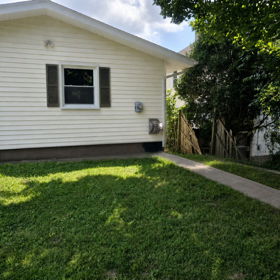 826 Grant St - Photo 3 of 23