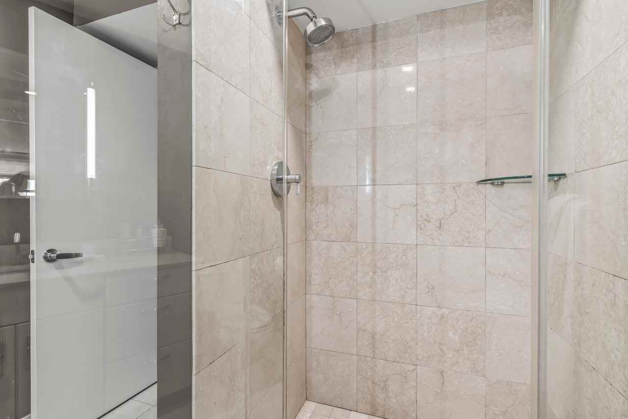 225 S 18th St #714 - Photo 5 of 21