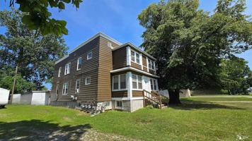 featured image of 3042 S Custer Rd #3