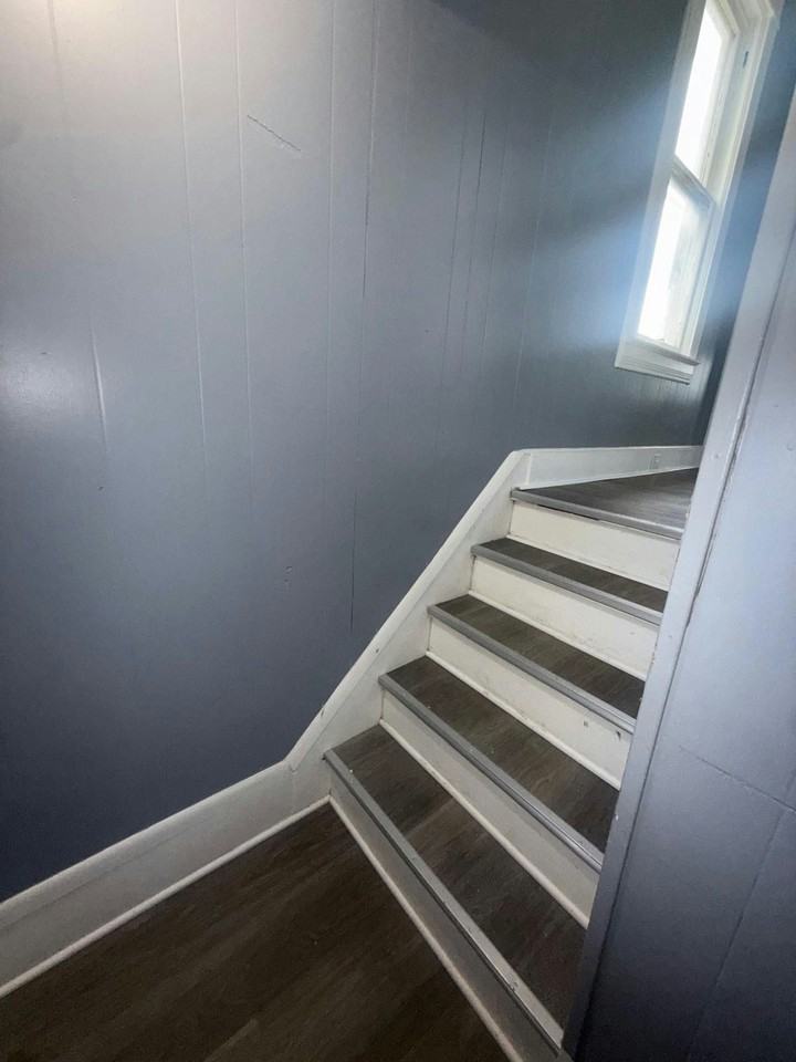 7512 Star Ave #1 - Photo 2 of 32