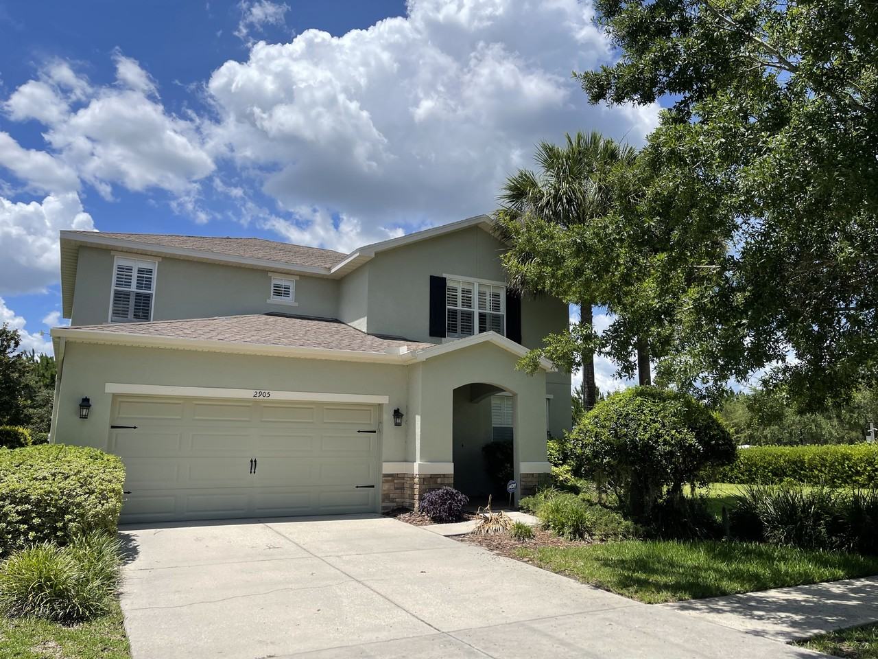 2905 Winglewood Cir - Photo 2 of 20