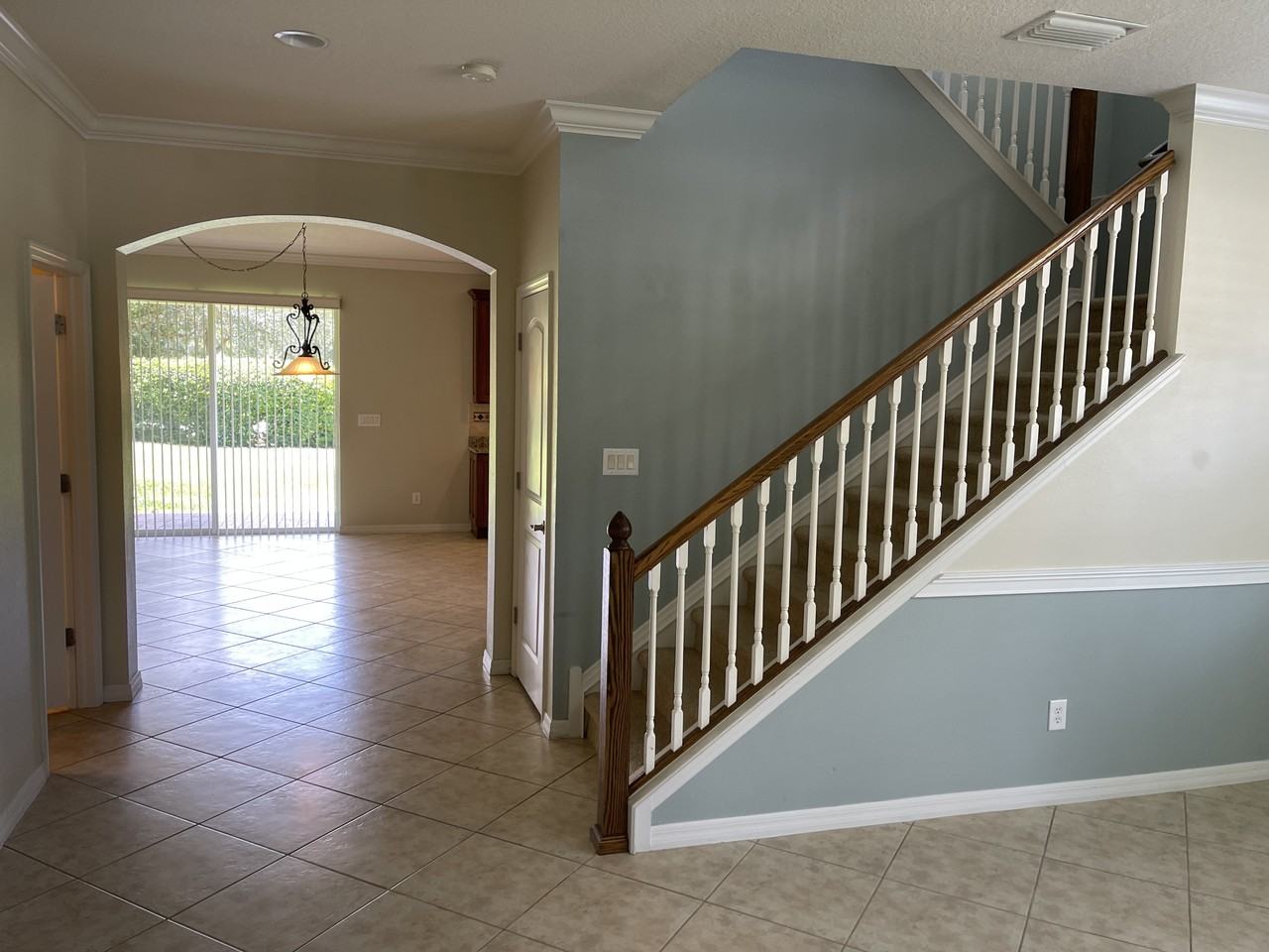 2905 Winglewood Cir - Photo 4 of 20