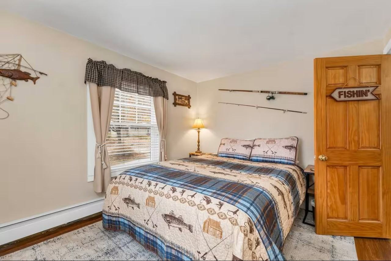 18 Red Gate Ln Apt 23 - Photo 6 of 12