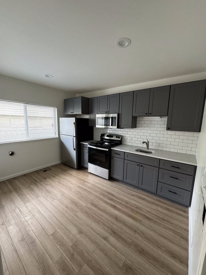 3760 S St #2 - Photo 7 of 11