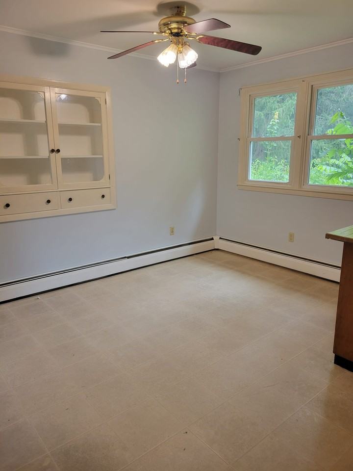 20 Mountainview Dr - Photo 4 of 11