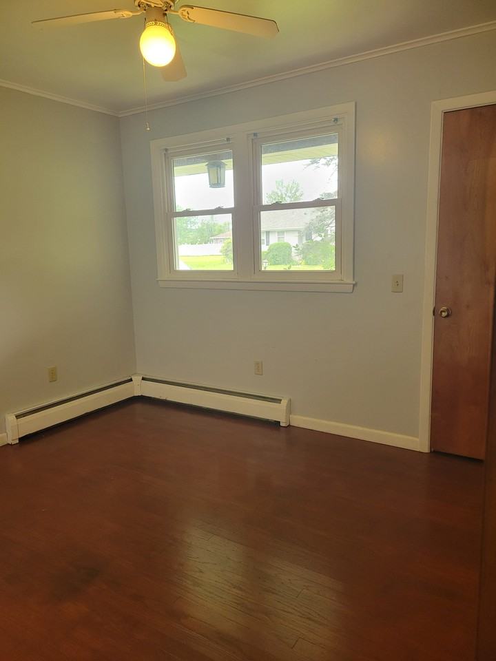 20 Mountainview Dr - Photo 7 of 11