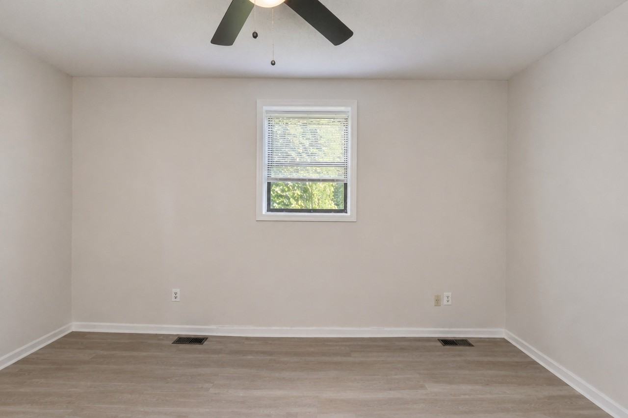 1310 Powder Branch Rd #3 - Photo 5 of 21