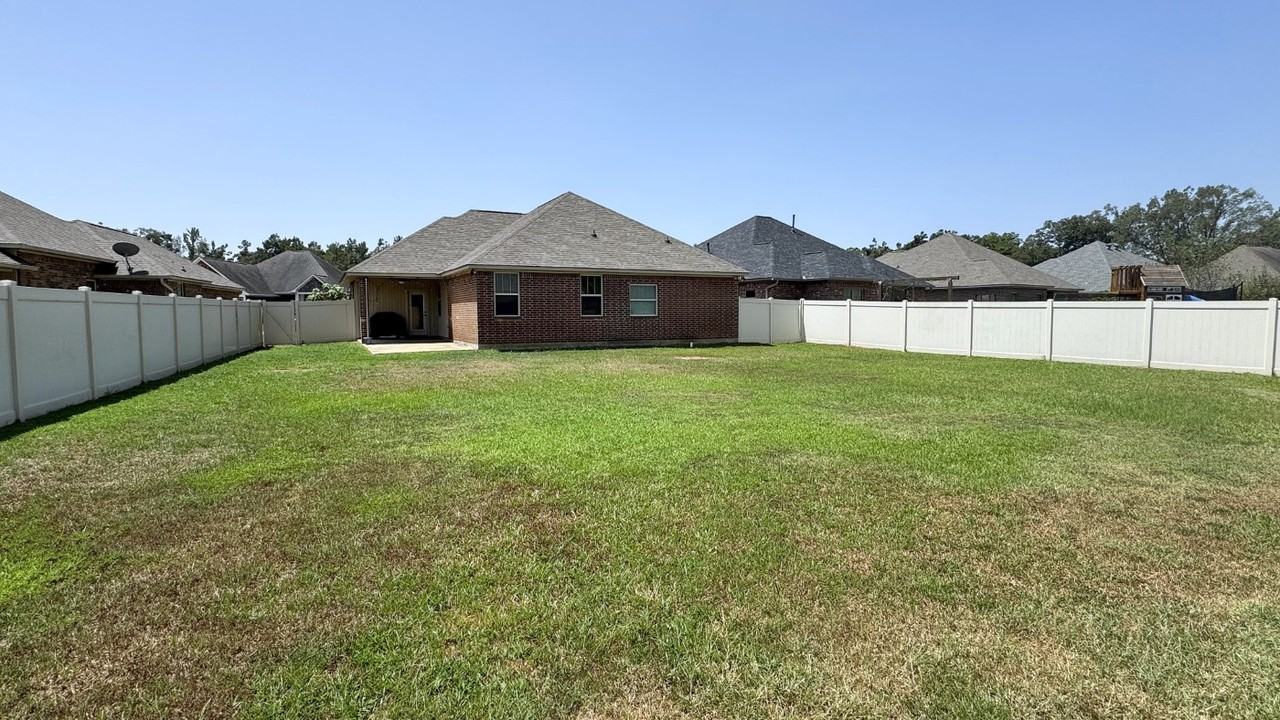 111 Old Outpost Rd - Photo 4 of 26
