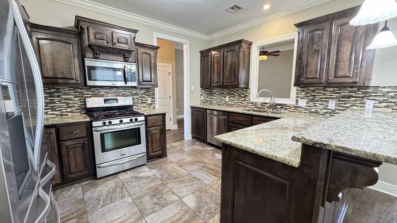 111 Old Outpost Rd - Photo 6 of 26