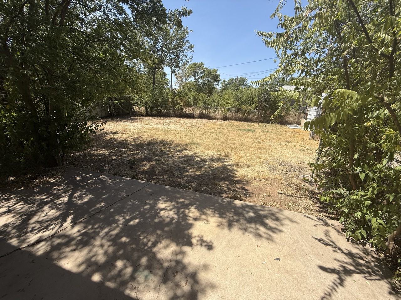 2006 Giddings St - Photo 4 of 15