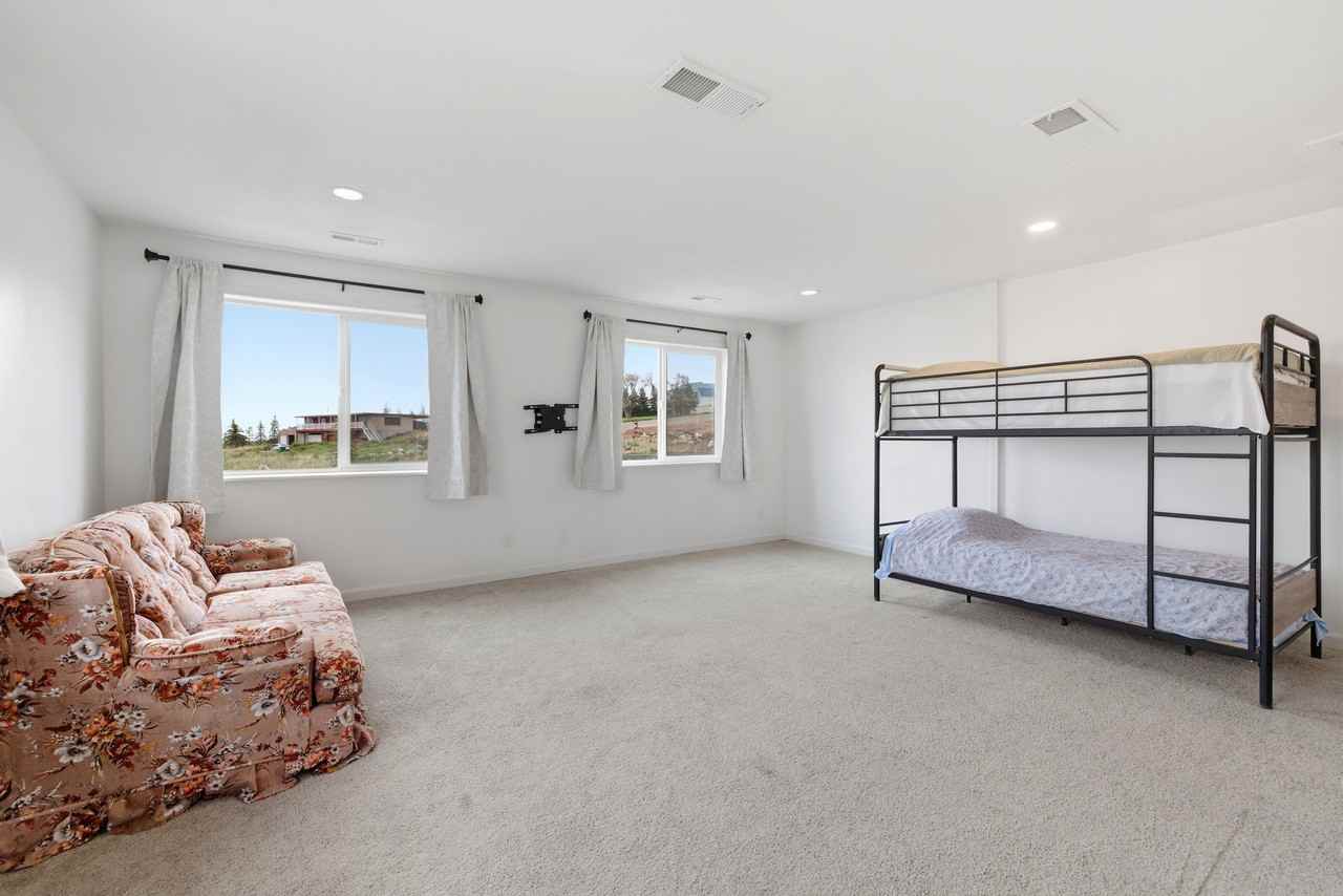 6354 E Panorama Dr - Photo 7 of 18