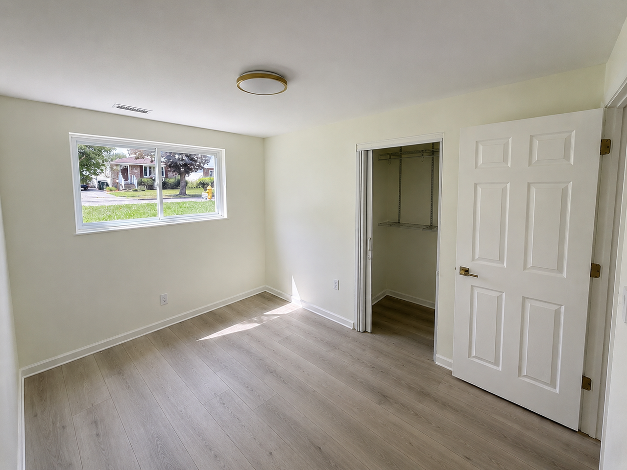 153 Argus Dr #1 - Photo 6 of 6