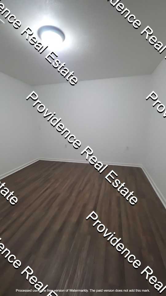 165 Greene Ln #165 - Photo 3 of 5