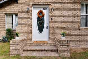 105 W 36th St - Photo 1 of 1