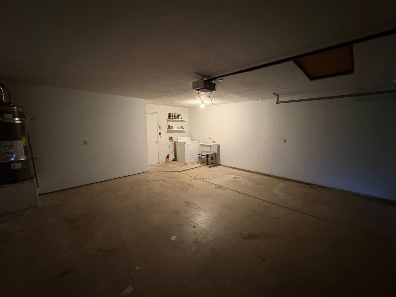 2324 W Delta Ave - Photo 4 of 31