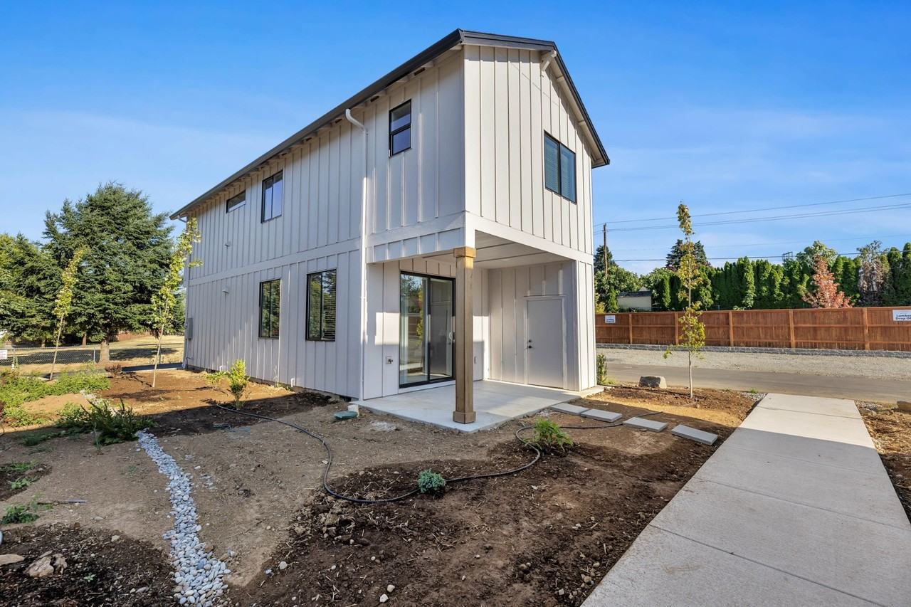 9908 Ne 46th Ct - Photo 7 of 20