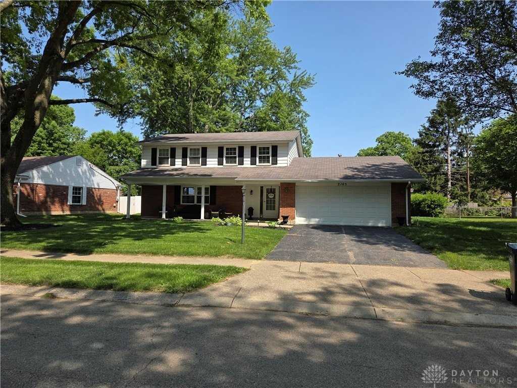 2165 Oak Tree Dr E - Photo 2 of 50