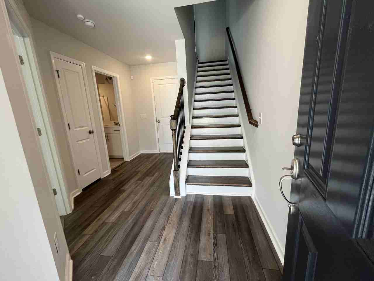 2527 Laurel Valley Way #1 - Photo 5 of 38