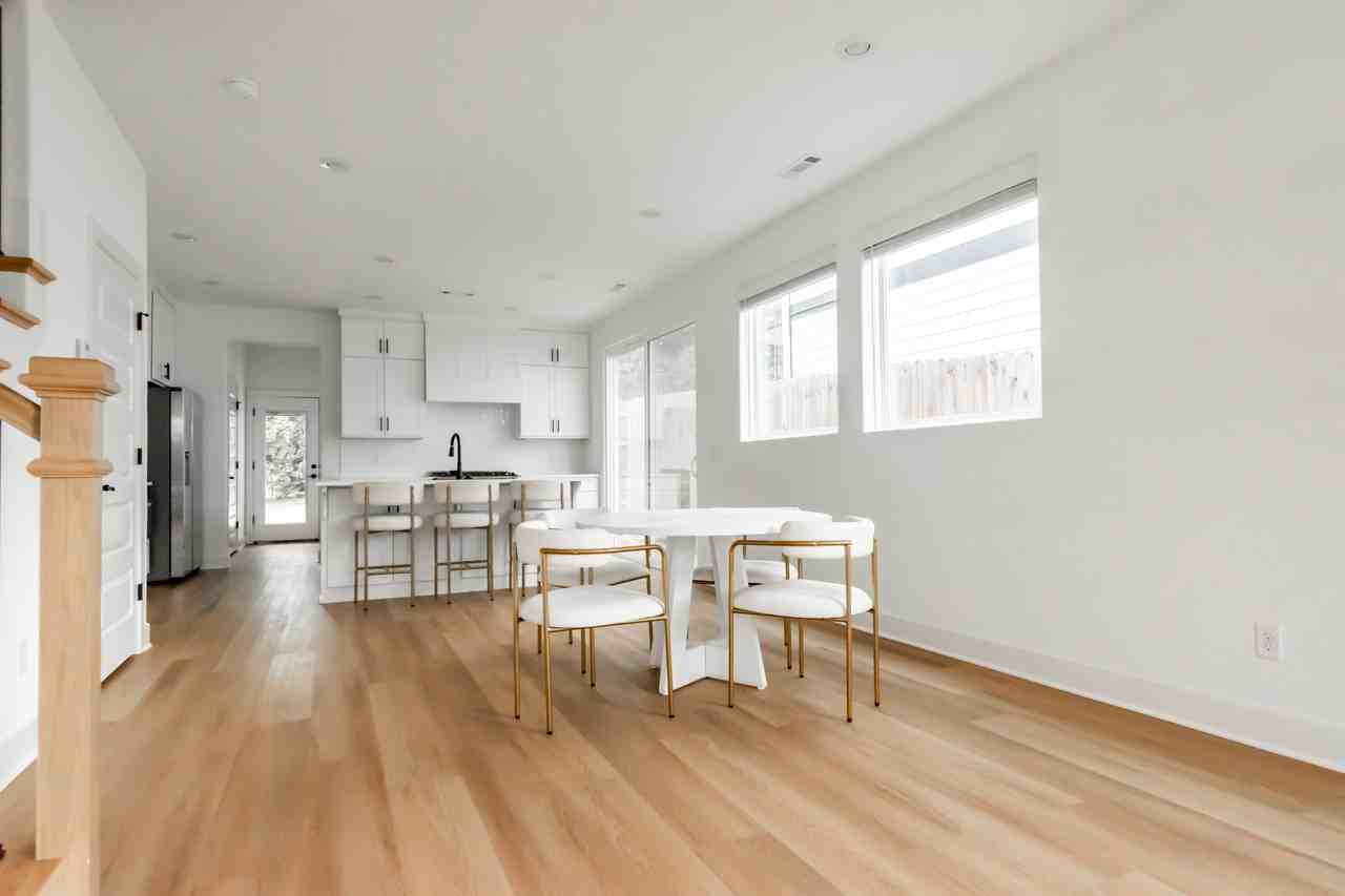 1599 S Brooks Ave #1 - Photo 6 of 26