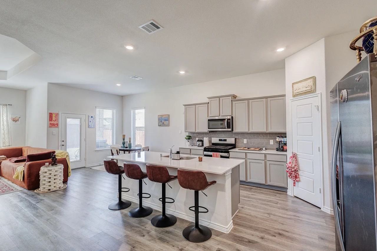 6993 Newby Ln - Photo 7 of 25