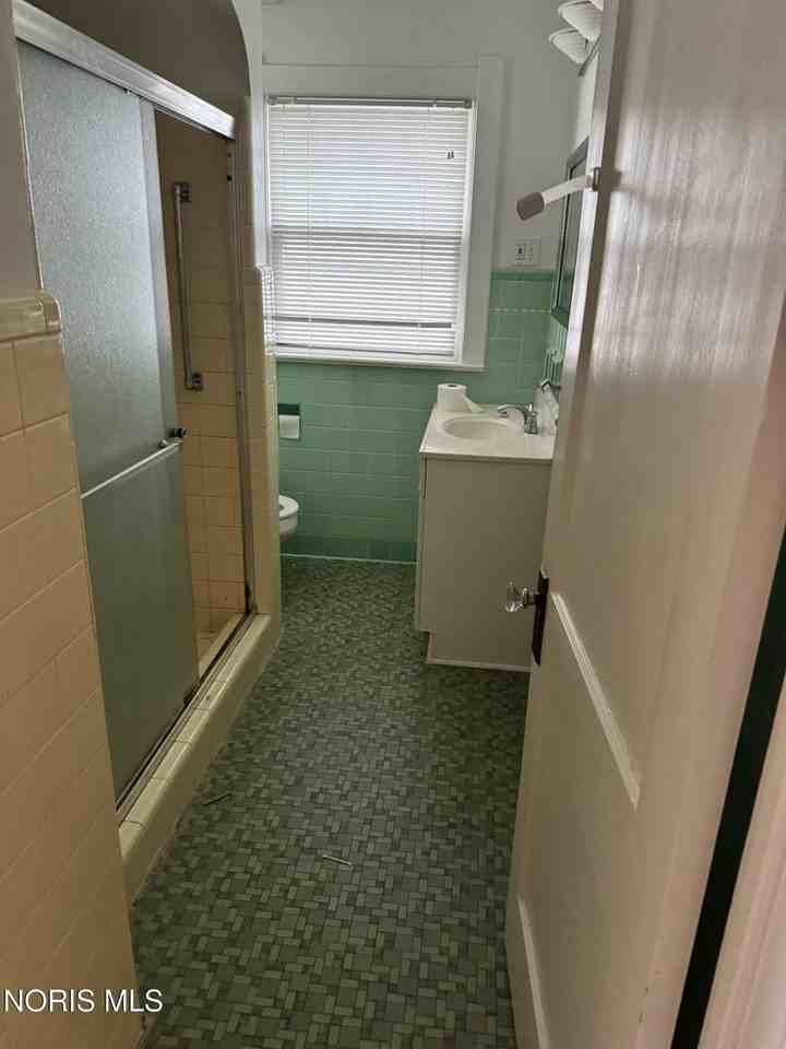 127 University Blvd Lowr #127 - Photo 5 of 15