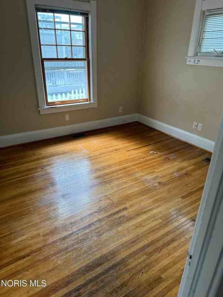 127 University Blvd Lowr #127 - Photo 6 of 15