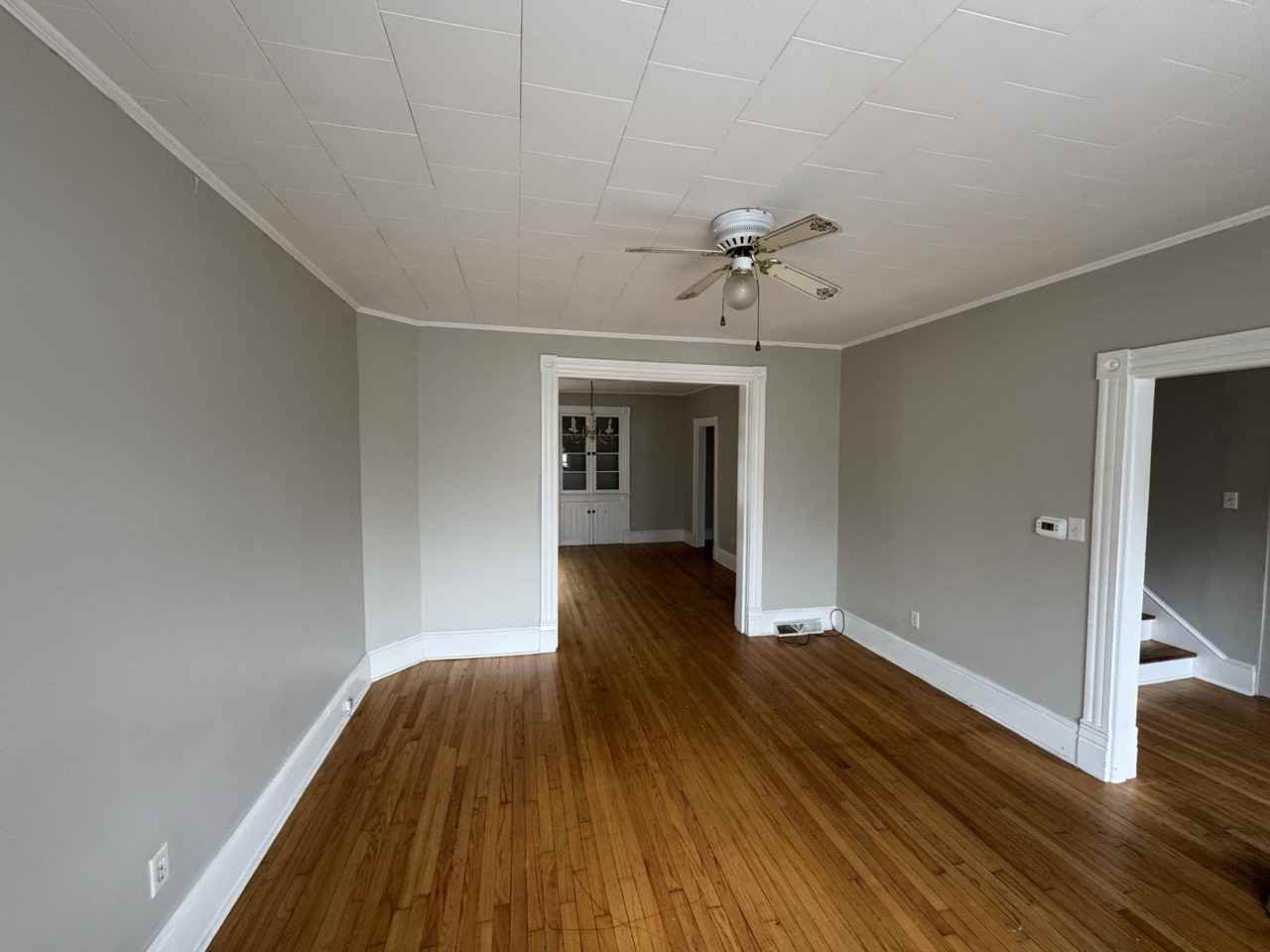 121 W John St #1 - Photo 2 of 13