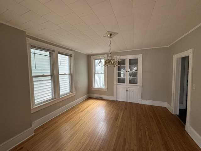 121 W John St #1 - Photo 3 of 13