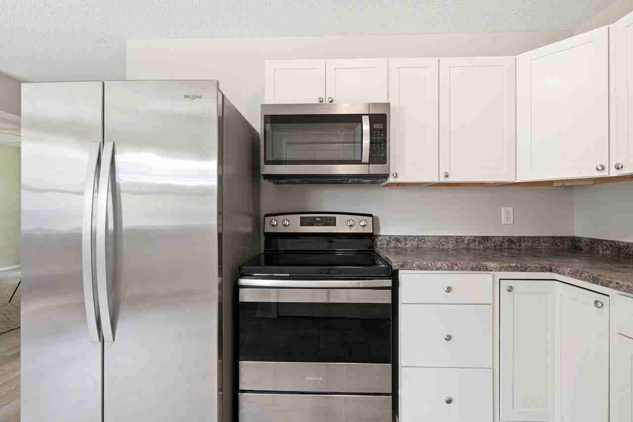 W Pine St #304 - Photo 6 of 17