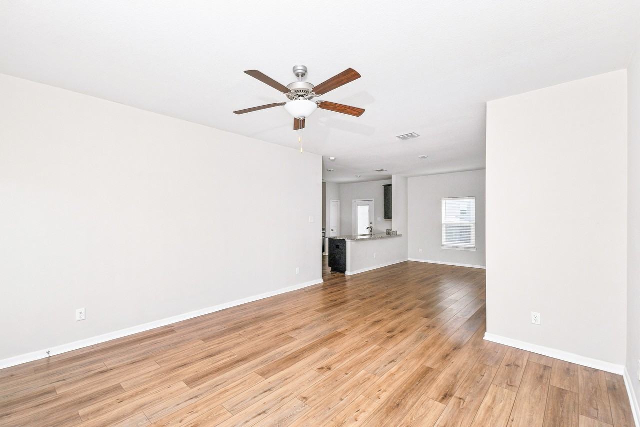 9127 Bennett Frst #1 - Photo 6 of 19