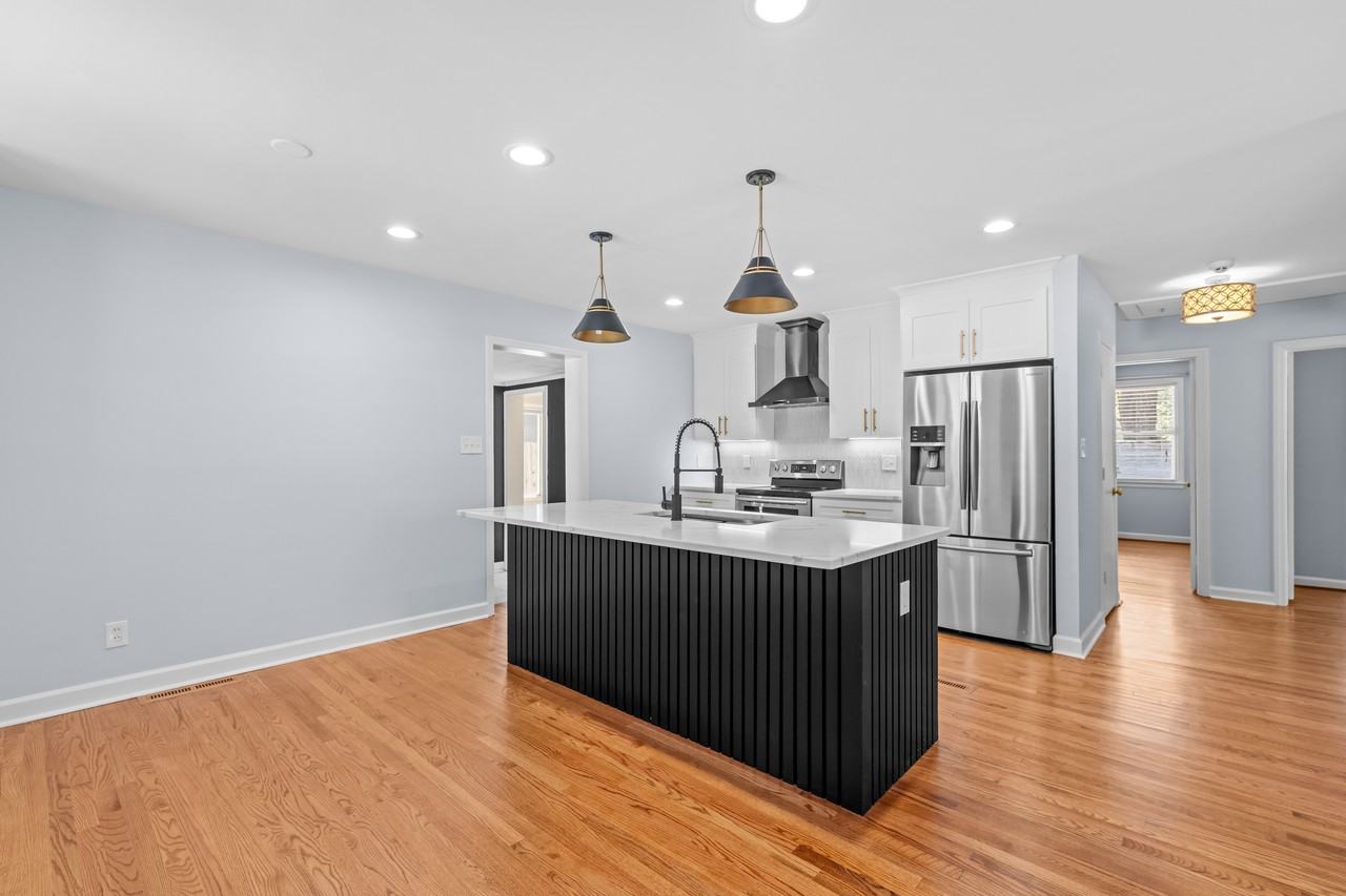 2115 Bellaire Ave #1 - Photo 6 of 46