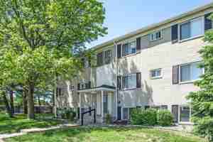 featured image of 12611 Memorial St