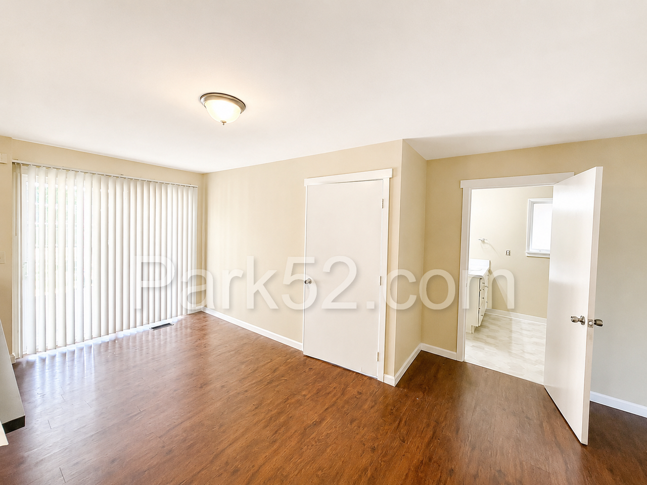 5502 27th St Ne - Photo 7 of 22