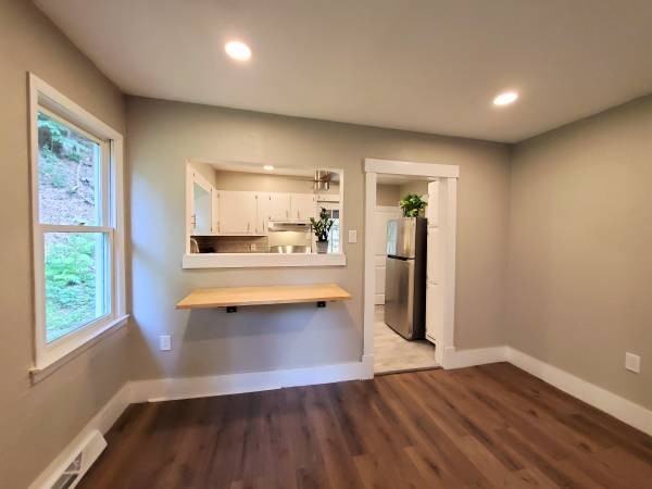 517 Washington St #1 - Photo 3 of 14