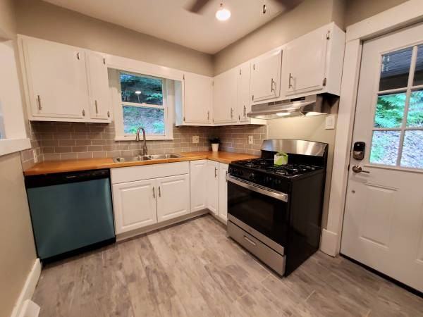 517 Washington St #1 - Photo 6 of 14